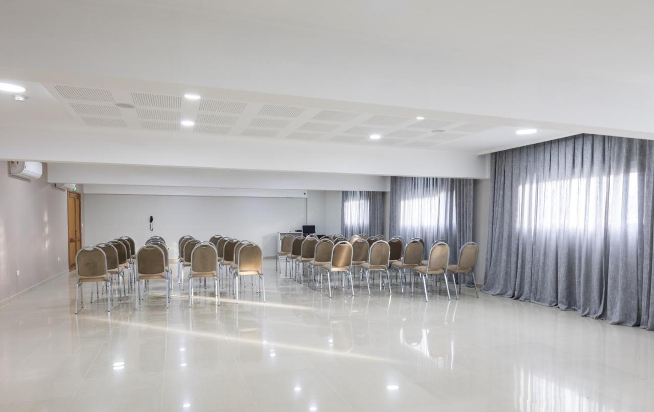 Apart Hotel Rivadavia 815 Neuquen Exterior photo